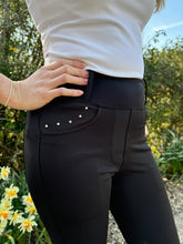 Load image into Gallery viewer, Sharlo Breggings ~ Black
