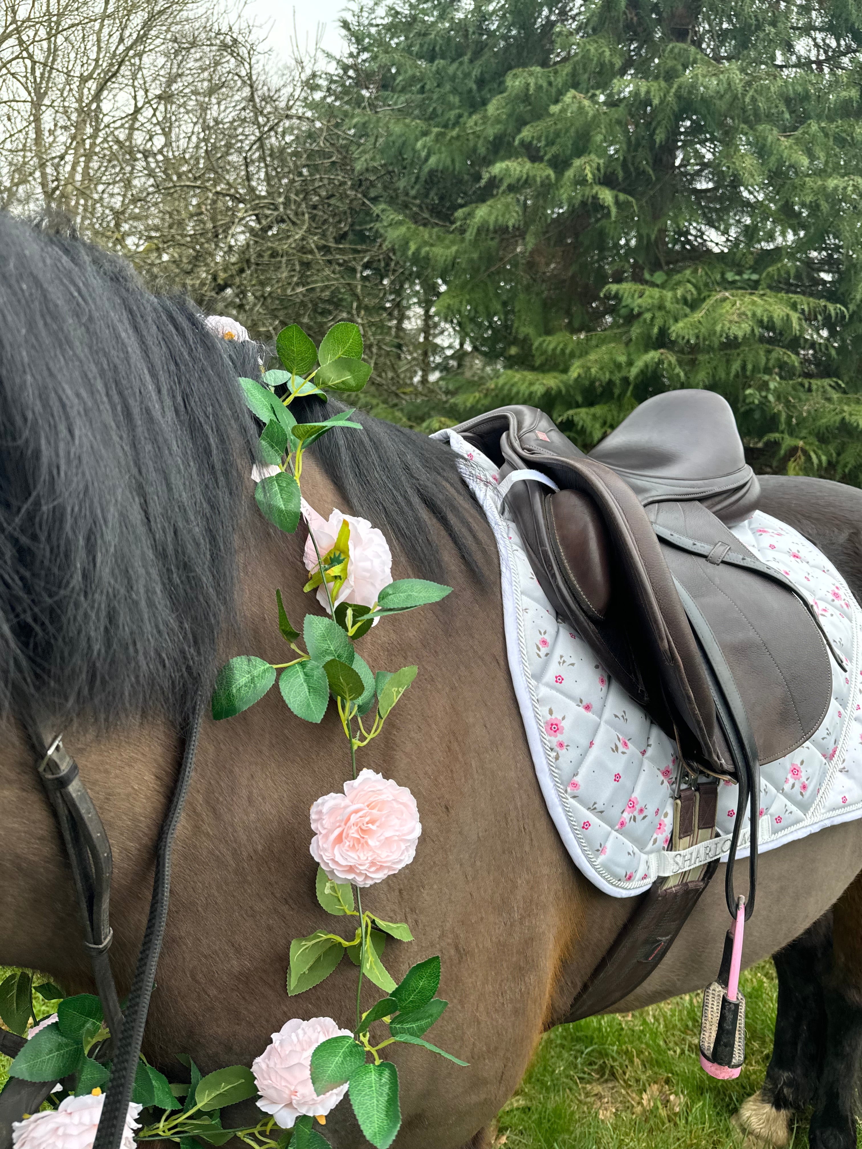 Ditsy Floral Saddle Pad